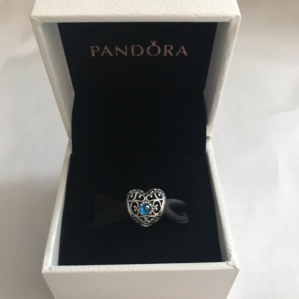Pandora signature heart charm